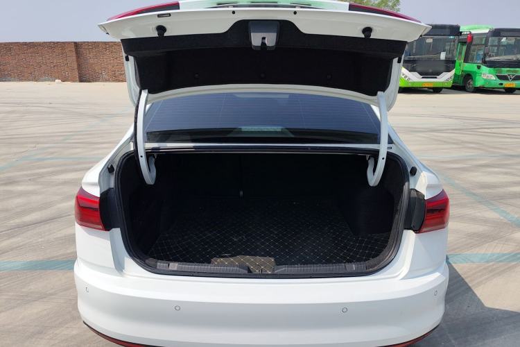 Used Volkswagen Bora 2021 1.5L Automatic Fashionable Smart Connectivity Version Trunk