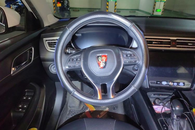 Used Roewe i5 2020 1.5L Automatic 4G Connect Luxury Flagship Edition Steering Wheel