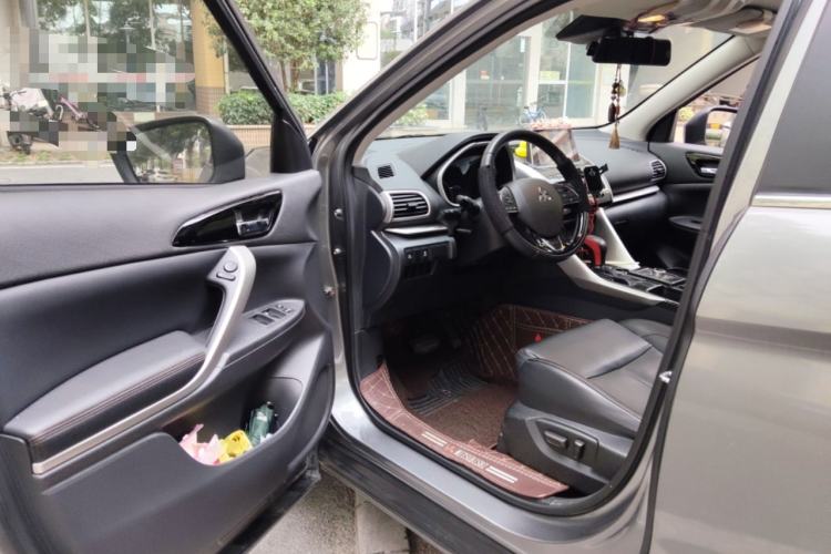 Used Mitsubishi Eclipse Cross 2018 1.5T CVT Two-Wheel Drive Belief Edition Driver Seat