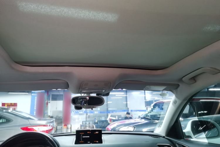 Used Audi Q3 2015 35 TFSI Comfort Model