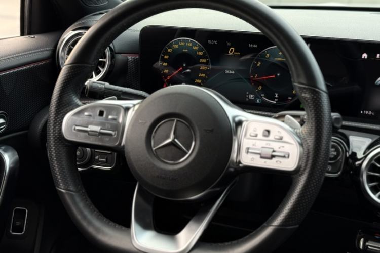 Used Mercedes-Benz A-Class 2021 A 200 L Sport Sedan Fashion Model
