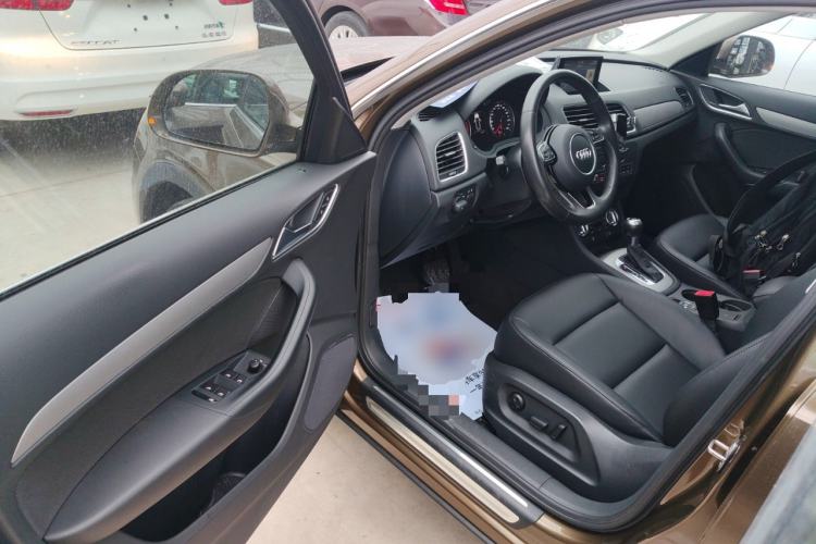 Used Audi Q3 2015 30 TFSI Ambition Edition