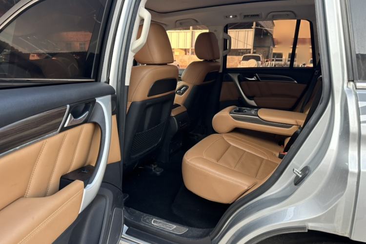 Used Haval H9 2017 2.0T Gasoline 4x4 Premium 5-Seater