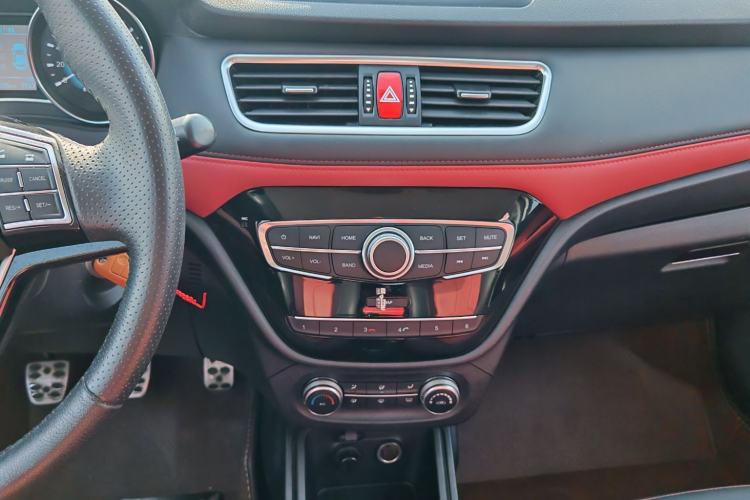 Used Haval H1 2016 Revised Version Blue Badge 1.5L Manual Comfort Edition
