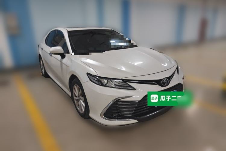 Used Toyota Camry 2021 2.0G Luxury Edition
