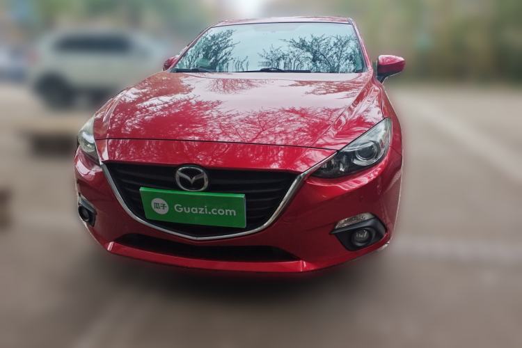 Used Mazda Mazda 3 Axela 2016 Sedan 1.5L Automatic Luxury Model
