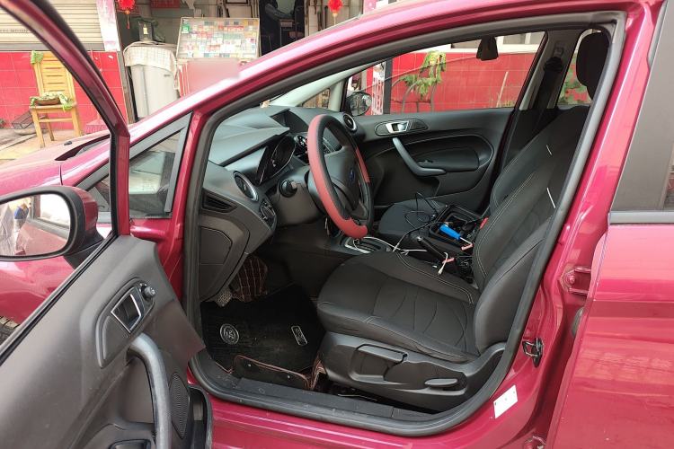 Used Ford Fiesta 2013 Hatchback 1.5L Automatic Fashion Edition