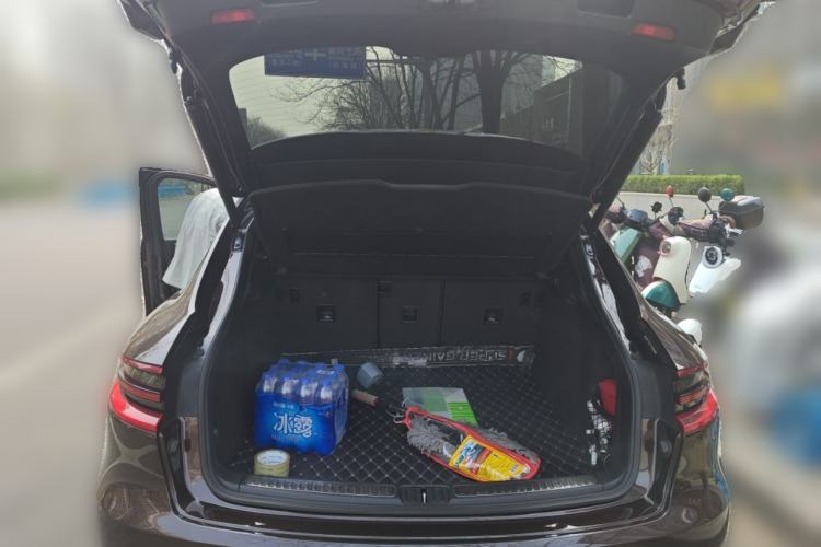 Used Porsche Macan 2017 Macan 2.0T Trunk