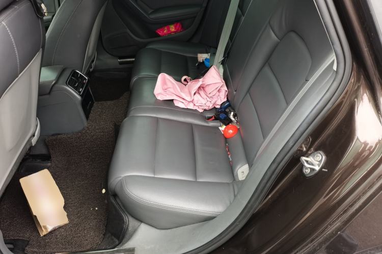 Used Audi A4L 2015 35 TFSI Automatic Standard Model Left Rear Seat