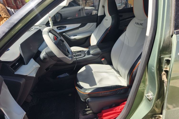 Used Venucia V DD-i 2023 60km iD Version Left Front Seat