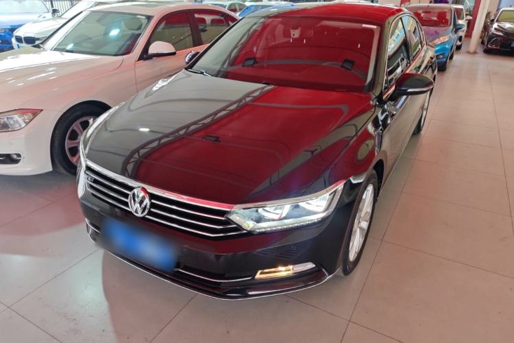 Used Volkswagen Magotan 2019 330TSI DSG Luxury Version China VI Standard