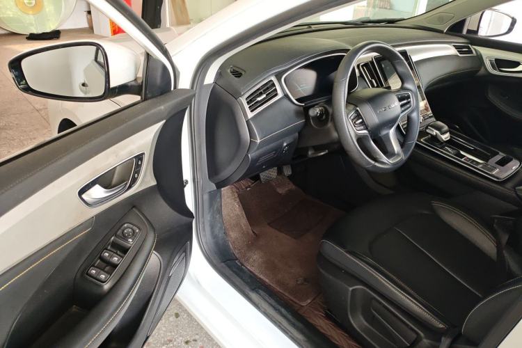 Used Roewe i6 MAX New Energy 2023 EV 420 Skyroof Special Edition Driver Seat