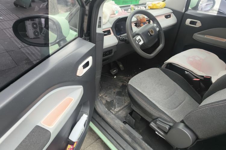 Used Chery QQ Ice Cream 2022 170km Sundae Phosphate Lithium-Ion Driver Seat