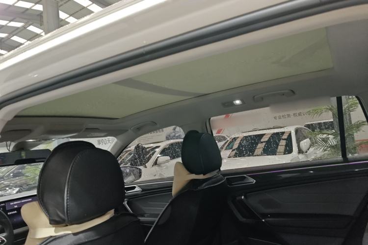 Used Volkswagen Tiguan L New Energy 2022 430 PHEV Plug-in Hybrid Flagship Edition Headliner