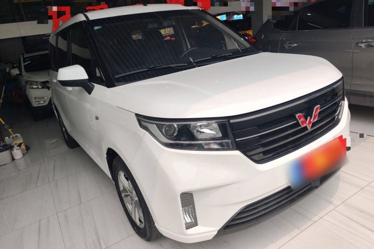 Used Wuling Hongguang PLUS 2019 1.5T Manual Luxury 7-Seater