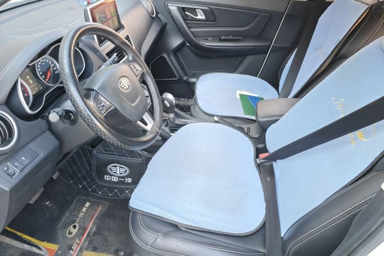 Used Bestune X40 2017 1.6L Automatic Prestige Edition Left Front Seat