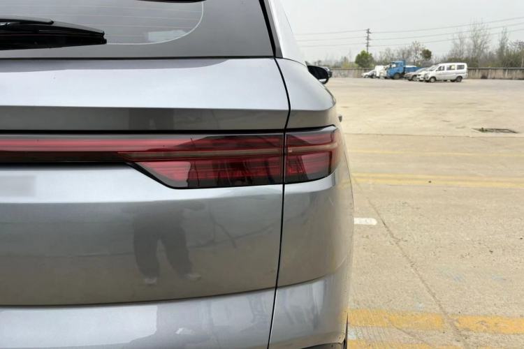 Used BYD Song Pro New Energy 2024 HONOR Edition DM-i 71KM Navigation Model Exterior 9