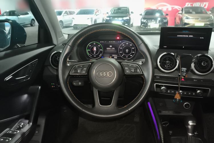 Used Audi Q2L e-tron 2022 Q2L e-tron Pure Electric Smart Enjoyment Model
