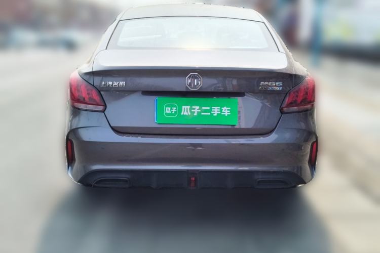 Used MG 5 2023 180 DVVT Manual Fashion Edition
