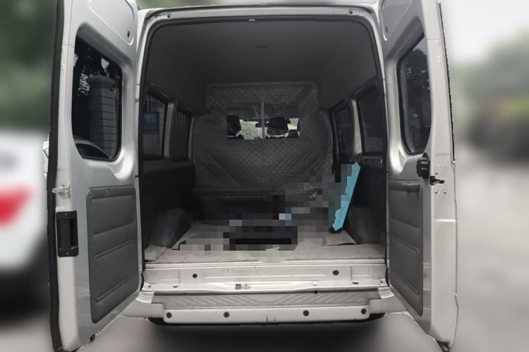 Used Ford Transit Custom 2015 2.4T Short-Wheelbase 6-Seater Mid-Roof Multi-Purpose Vehicle
