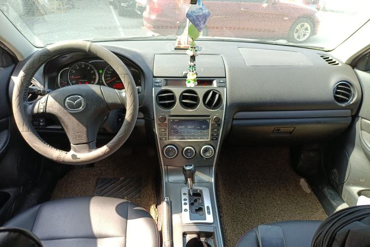 Used Mazda 6 2013 2.0L Automatic Fashion Edition Center Console