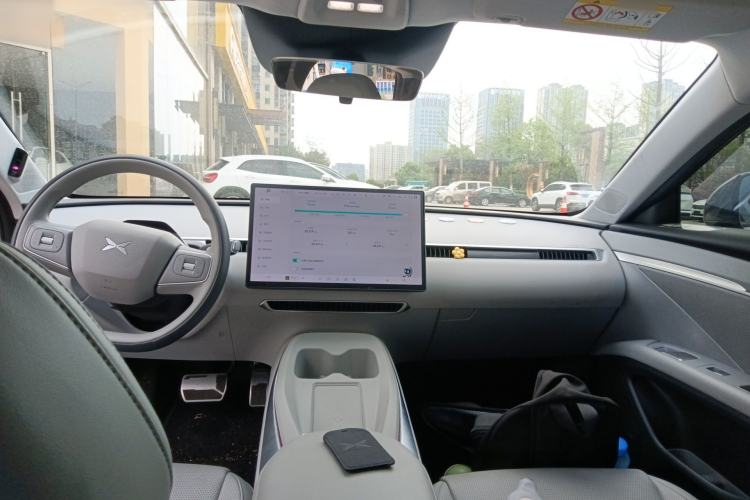 Used XPeng MONA M03 2025 502 Long-Range Max Center Console