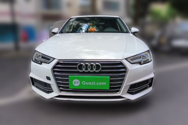 Used Audi A4L 2018 30th Anniversary Edition 40 TFSI Trendy Model
