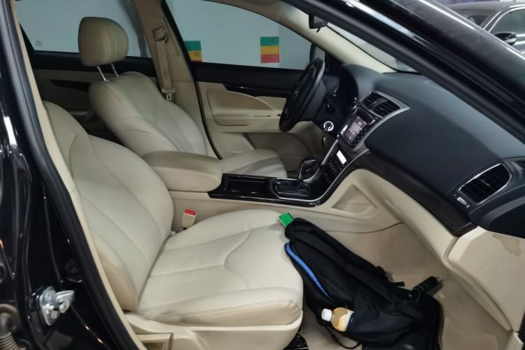 Used CHANGAN Raeton 2014 1.8T Automatic Elite Anniversary Edition China IV Standard