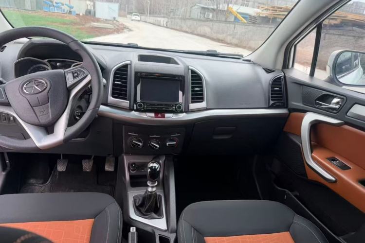 Used JAC Refine S3 2014 1.5L Manual Luxury Model