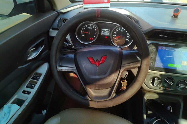 Used Wuling Hongguang 2021 1.5L S Comfort Edition LAR