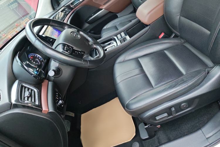 Used GAC Trumpchi GS8 2019 390T Two-Wheel Drive Luxury Smart Connectivity Version (7 Seats) Left Front Seat