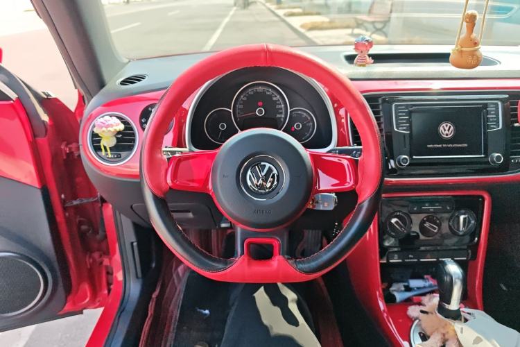 Used Volkswagen Beetle 2018 180TSI Shangle Model
