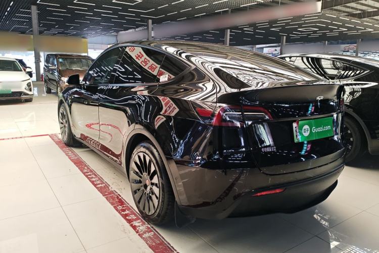 Used Tesla Model Y 2021 Standard Range Rear-Wheel Drive Version