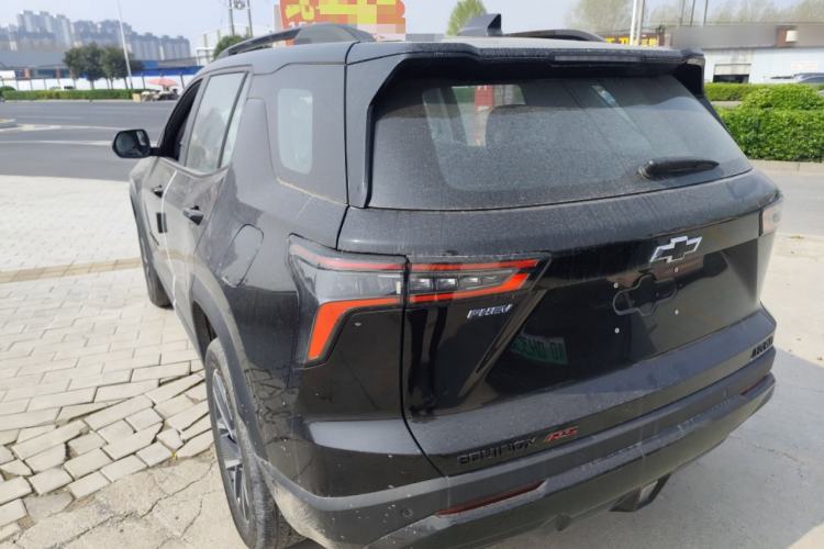 Used Chevrolet Equinox Plus 2024 102km RS Ultimate Edition Exterior 2