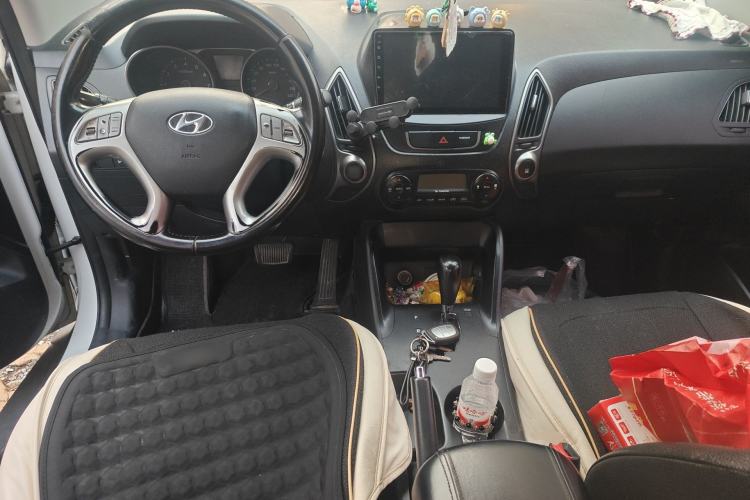 Used Hyundai ix35 2013 2.0L Automatic Two-Wheel Drive Smart GLS China IV Standard