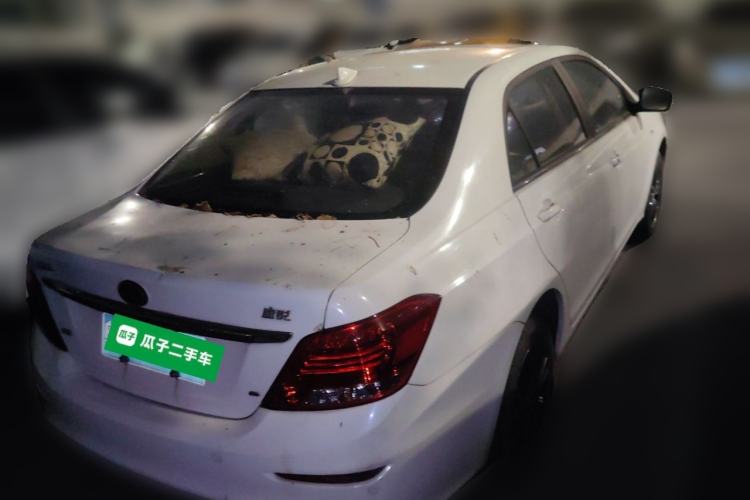 Used BYD Surui 2015 Revised Version 1.5L Manual Luxury Edition
