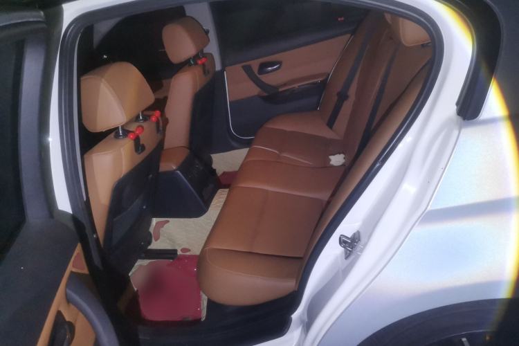 Used BMW 3 Series 2010 320i Luxury Model