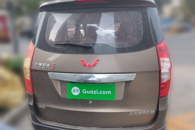 Used Wuling Hongguang 2014 1.5L S Comfort Model
