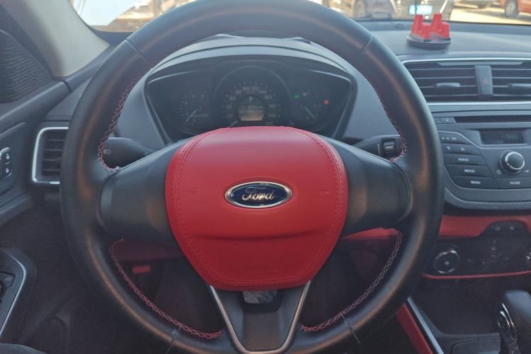 Used Ford Escort 2019 Revised 1.5L Automatic ZhiXiang Version (Tire Pressure Monitoring) China VI Standard
