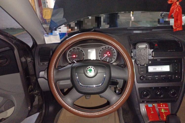 Used Skoda Octavia 2012 1.6L Manual Yijie Edition