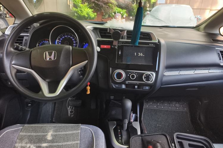 Used Honda Fit 2014 1.5L SE CVT Fashion Model
