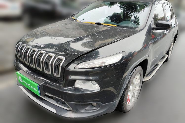Used Jeep Cherokee 2017 2.0L Superior Edition