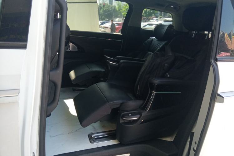 Used GAC Trumpchi M8 2024 Master Series 400T Ultimate Edition
