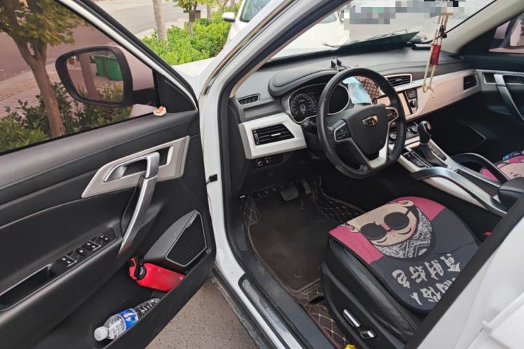 Used Geely Auto Emgrand X7 Sport 2018 1.8TD Automatic Two-Wheel Drive Smart Connect 4G Internet Edition
