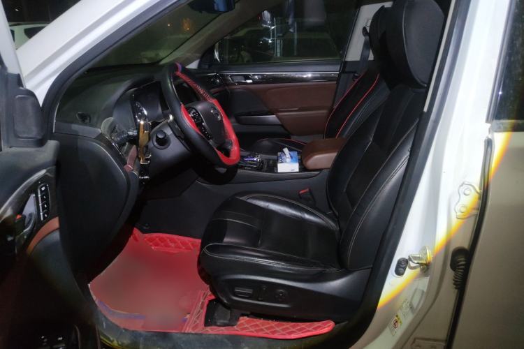 Used GAC Trumpchi GS8 2017 320T Two-Wheel Drive Luxury Smart Connectivity Version (7 Seats)