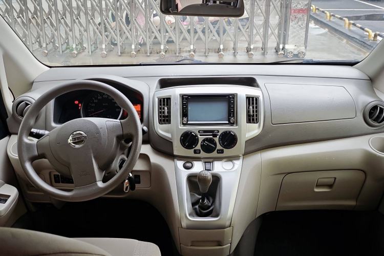 Used Nissan NV200 2014 1.6L Manual Zunya Model China IV Standard

