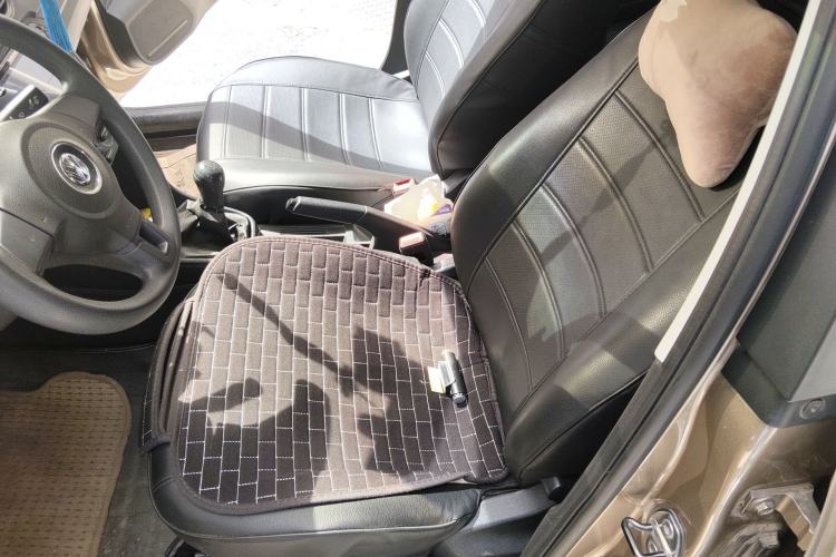 Used Volkswagen Jetta 2013 1.6L Manual Fashion Edition
