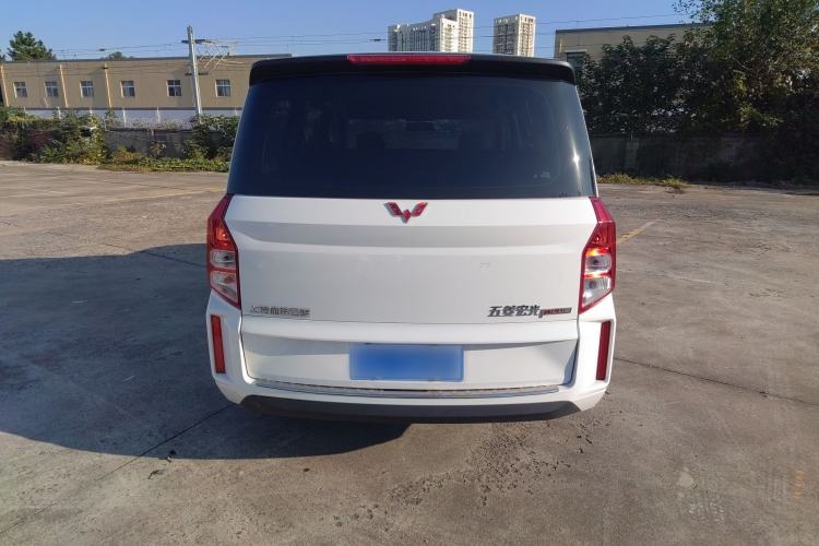 Used Wuling Hongguang PLUS 2020 1.5L Manual Comfort 7-Seater