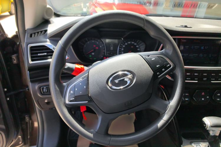 Used GAC Trumpchi GS4 2017 235T Automatic Two-Wheel Drive Elite Edition Steering Wheel