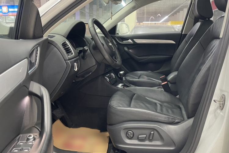 Used Audi Q3 2015 35 TFSI Comfort Model